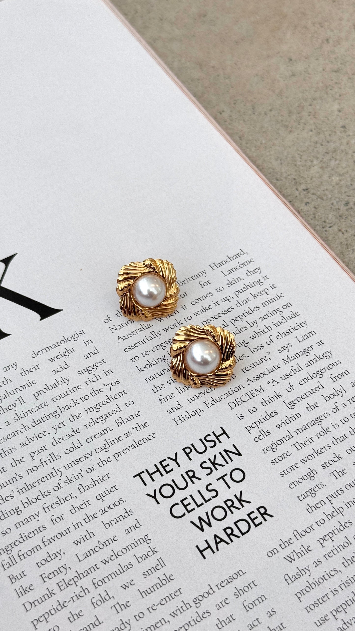 Yasmine 14K Gold Earrings - Gold / Pearl